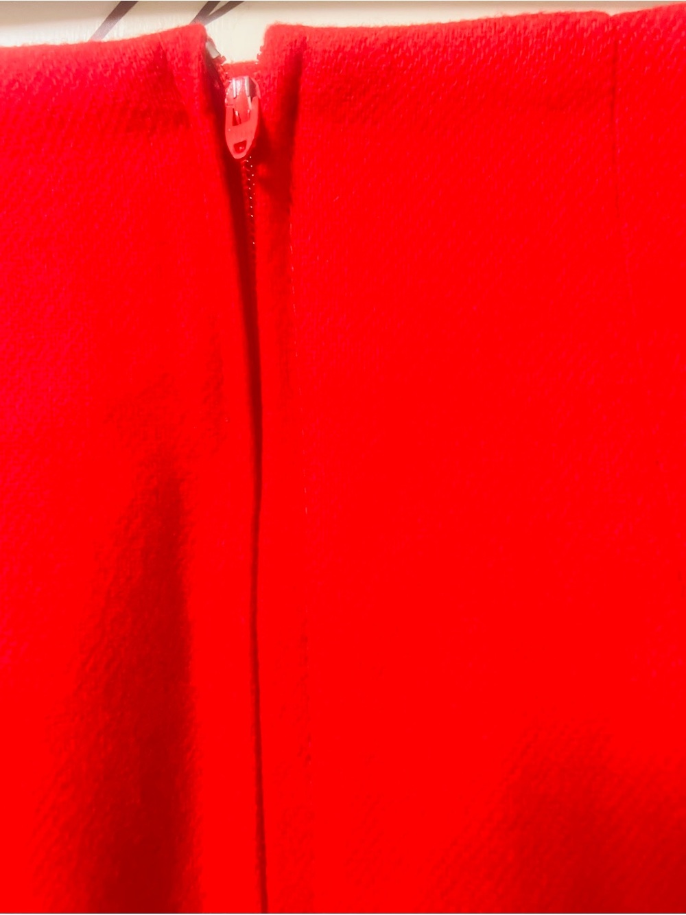 Bright Red Wool Classic Pencil Skirt (Bin 5-044) - Picture 4 of 6